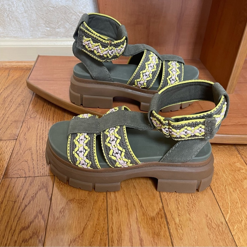 UGG ASHTON HERITAGE BRAID STRAPPY BURNT OLIVE CHUNKY SANDALS US 8 Boho Lug Sole - Picture 3 of 12
